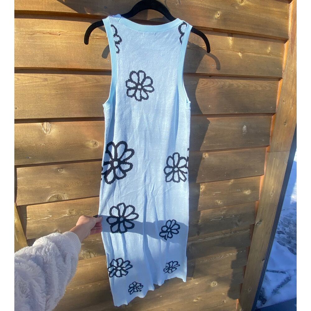 Wild Fable blue flower sleeveless knit sweater midi dress - Picture 4 of 6